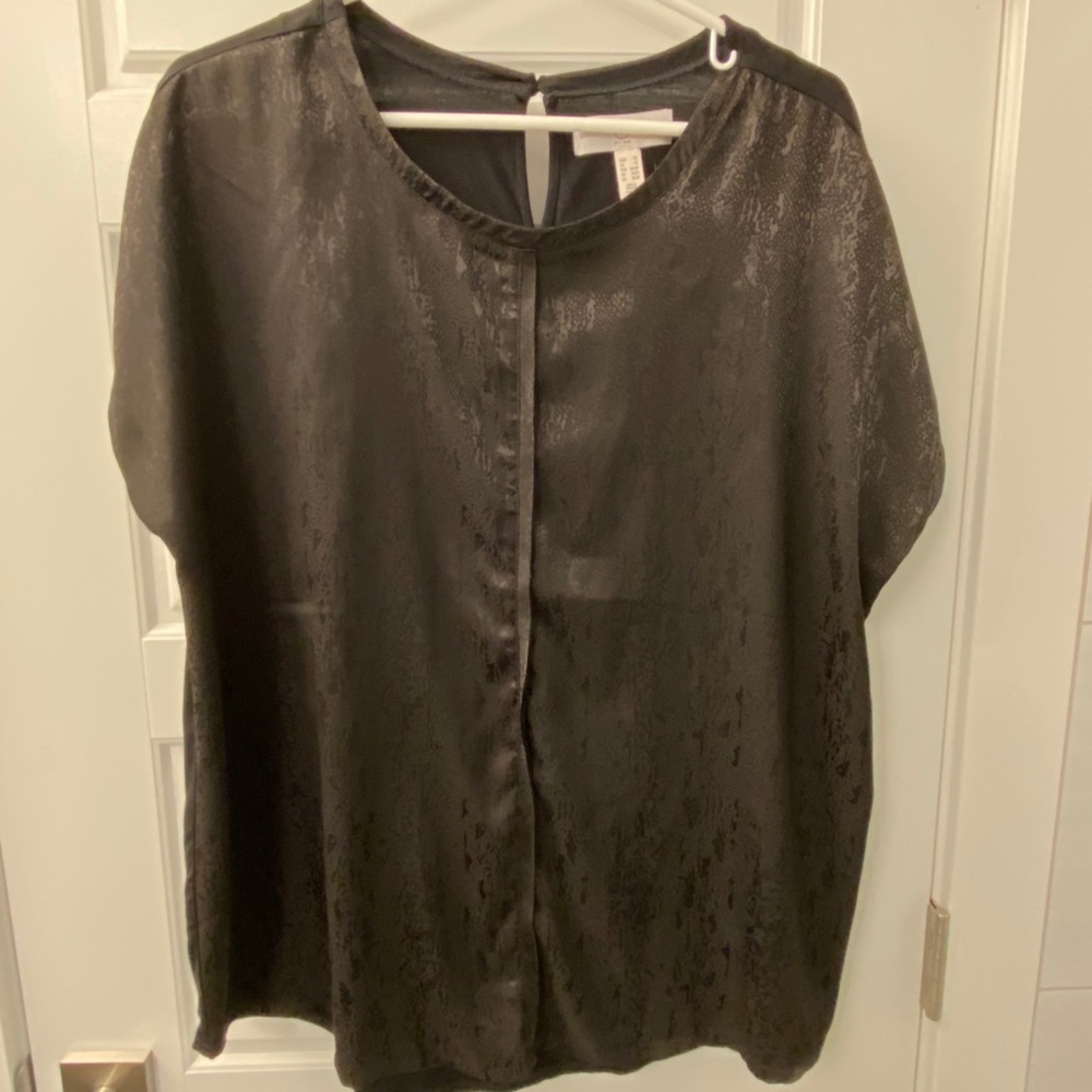 Black snake skin print top